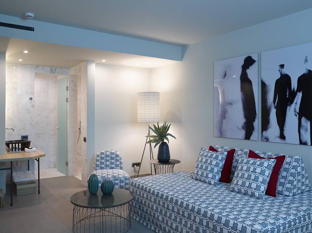 Deluxe Two-Bedroom Suite Premium Sea View Private Pool