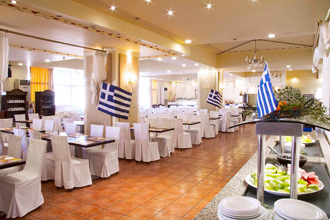 Hotel Dodeca Sea Resort - bufet w restauracji