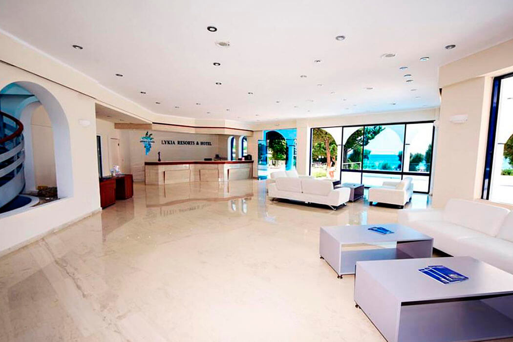 Hotel Larisa Boutique Resort - lobby