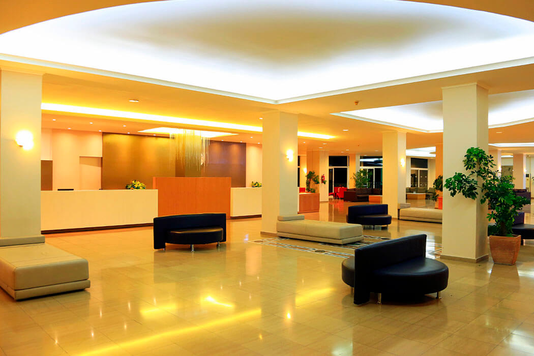 Hotel Labranda Kiotary Bay - lobby i recepcja