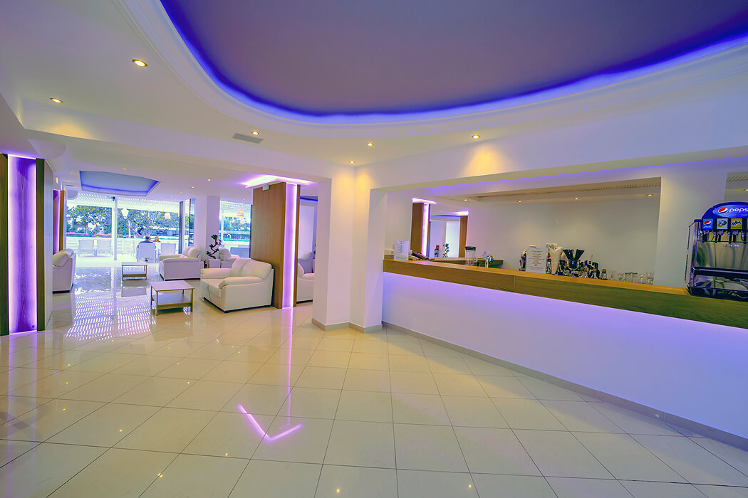 Oceanis Park Hotel - lobby