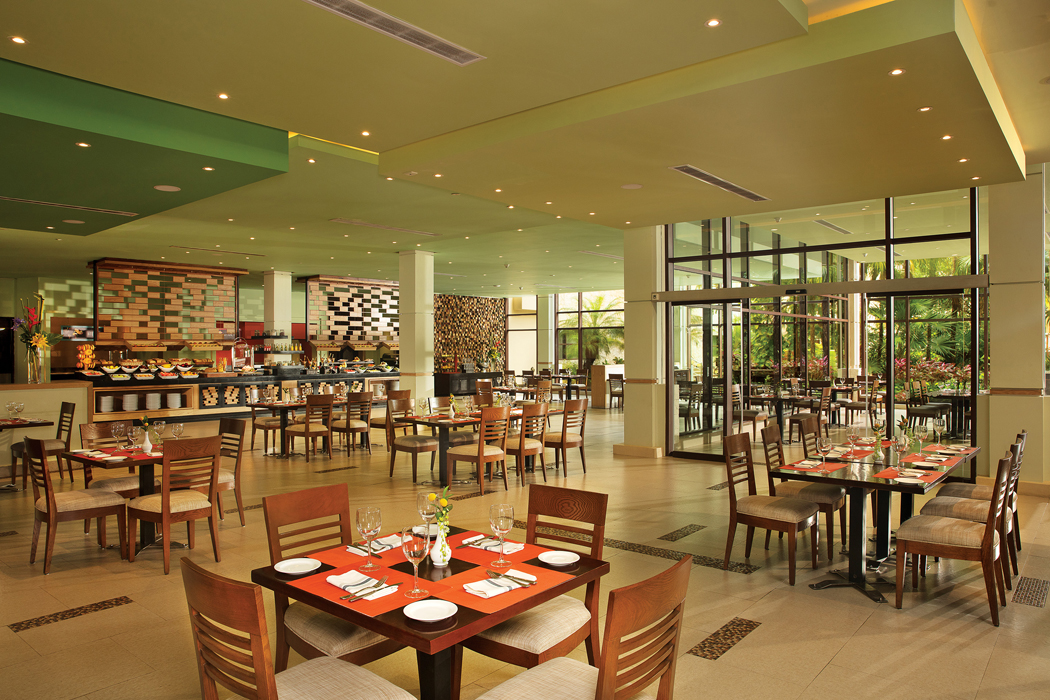 Hotel Dreams Riviera Cancun Resort & Spa - restauracja World Cafe